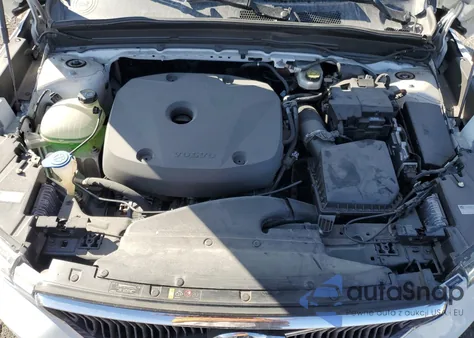 2019 Volvo Xc40 T5 Momentum z USA, uszkodzony, nr VIN YV4162UK5K2116986